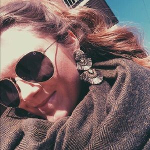 Meet your Posher, Grace